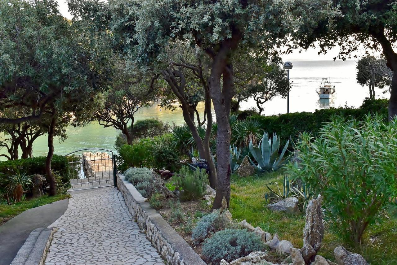 Apartman Miljenko - Matovica Kampor Εξωτερικό φωτογραφία