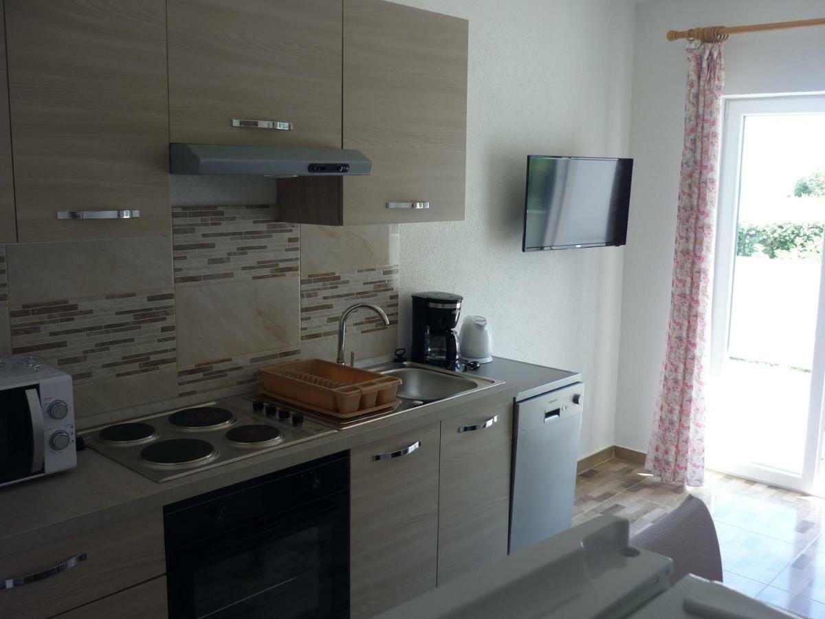 Apartman Miljenko - Matovica Kampor Εξωτερικό φωτογραφία