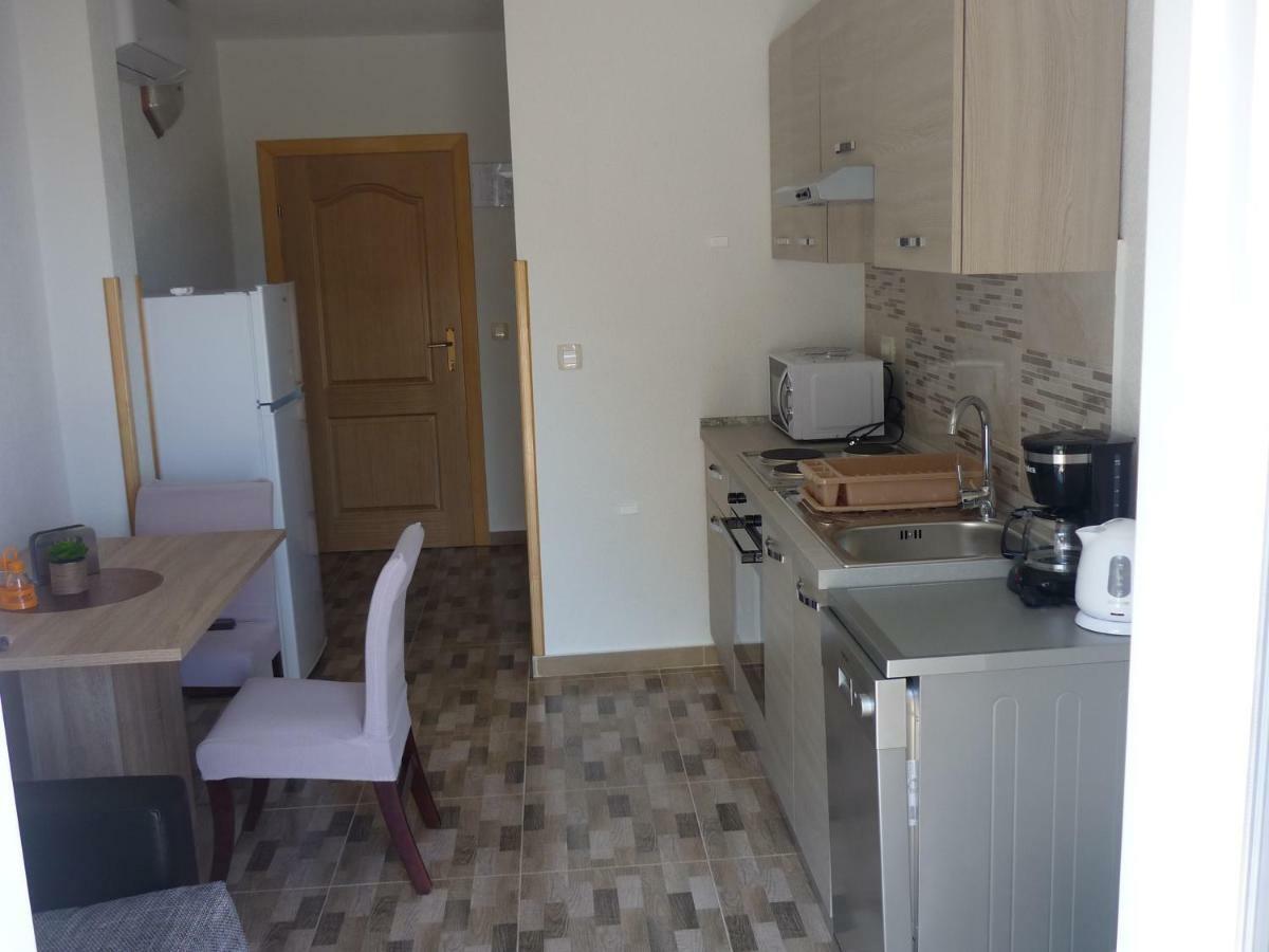 Apartman Miljenko - Matovica Kampor Εξωτερικό φωτογραφία
